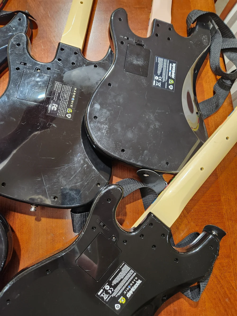 9 Guitar Game Controllers
